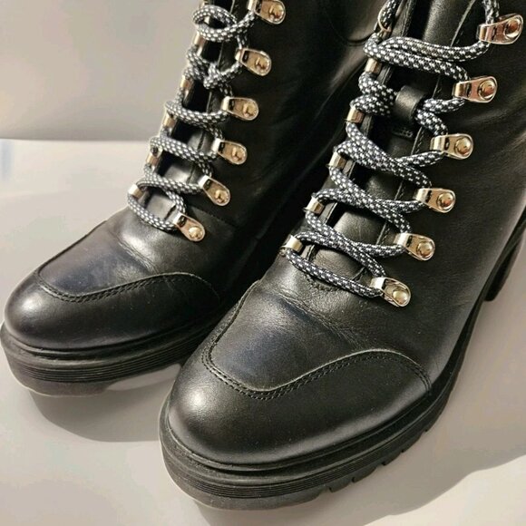 Marc Fisher Womens Waldo Lug Sole Combat Boots Size 10 Black Chunky Platform EUC - Picture 3 of 8